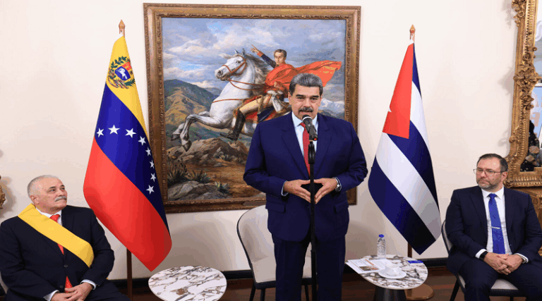 Maduro: EEUU niega contacto con Venezuela para desconocer acciones terroristas a su embajada