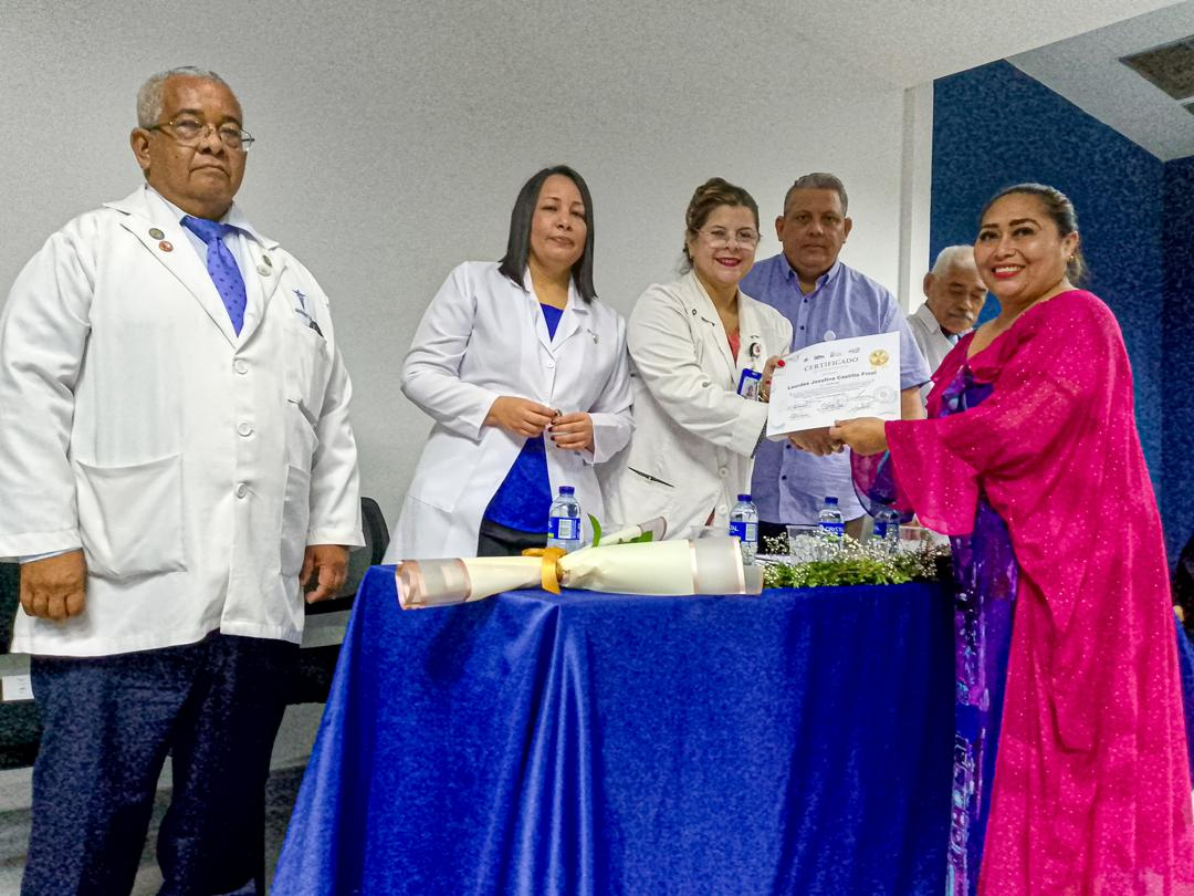 SAHUM otorgó 144 reconocimientos por cursos de Gestión de Medicina Ocupacional y Auxiliar de Radioterapia