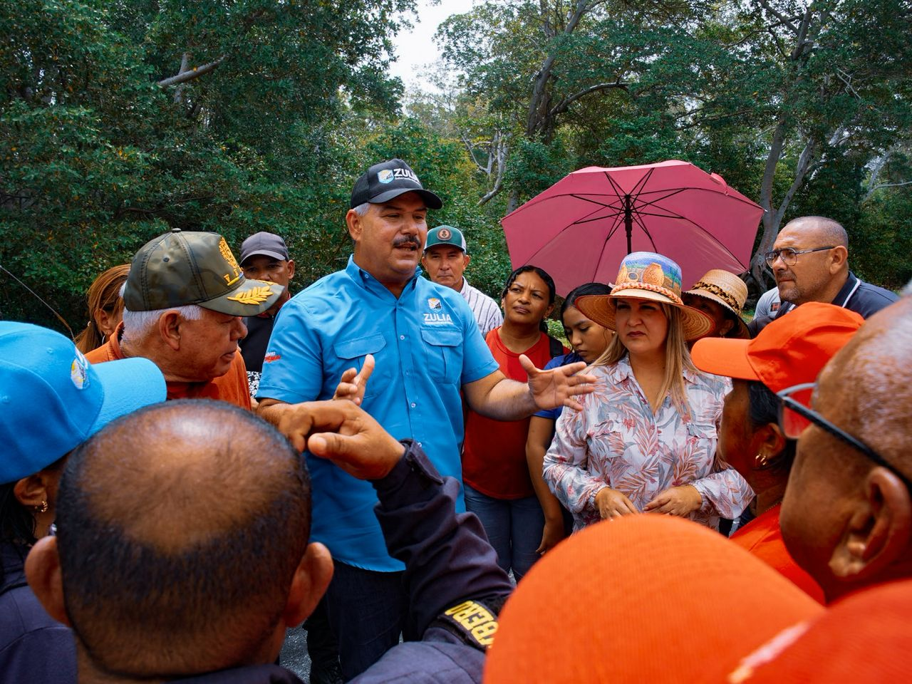 Con 7.000 toneladas de asfalto la Gobernación del Zulia recupera vialidad La Tigra-La Comparsita de Mara