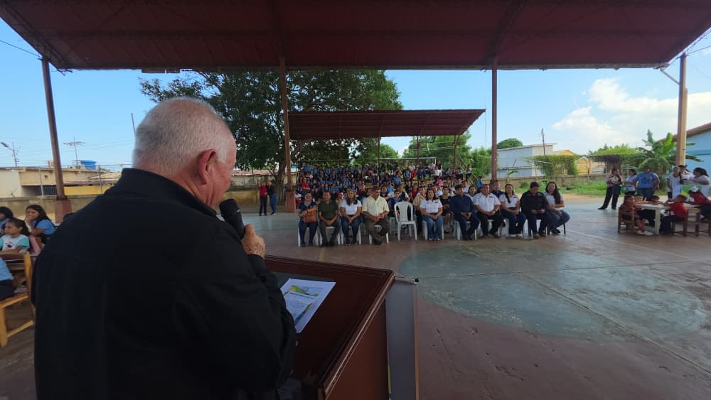 Alcalde de Mara celebra lanzamiento de cátedra para la historiografía en el municipio: 