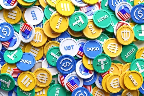 Estiman que todas las monedas del mundo se convertirán en 