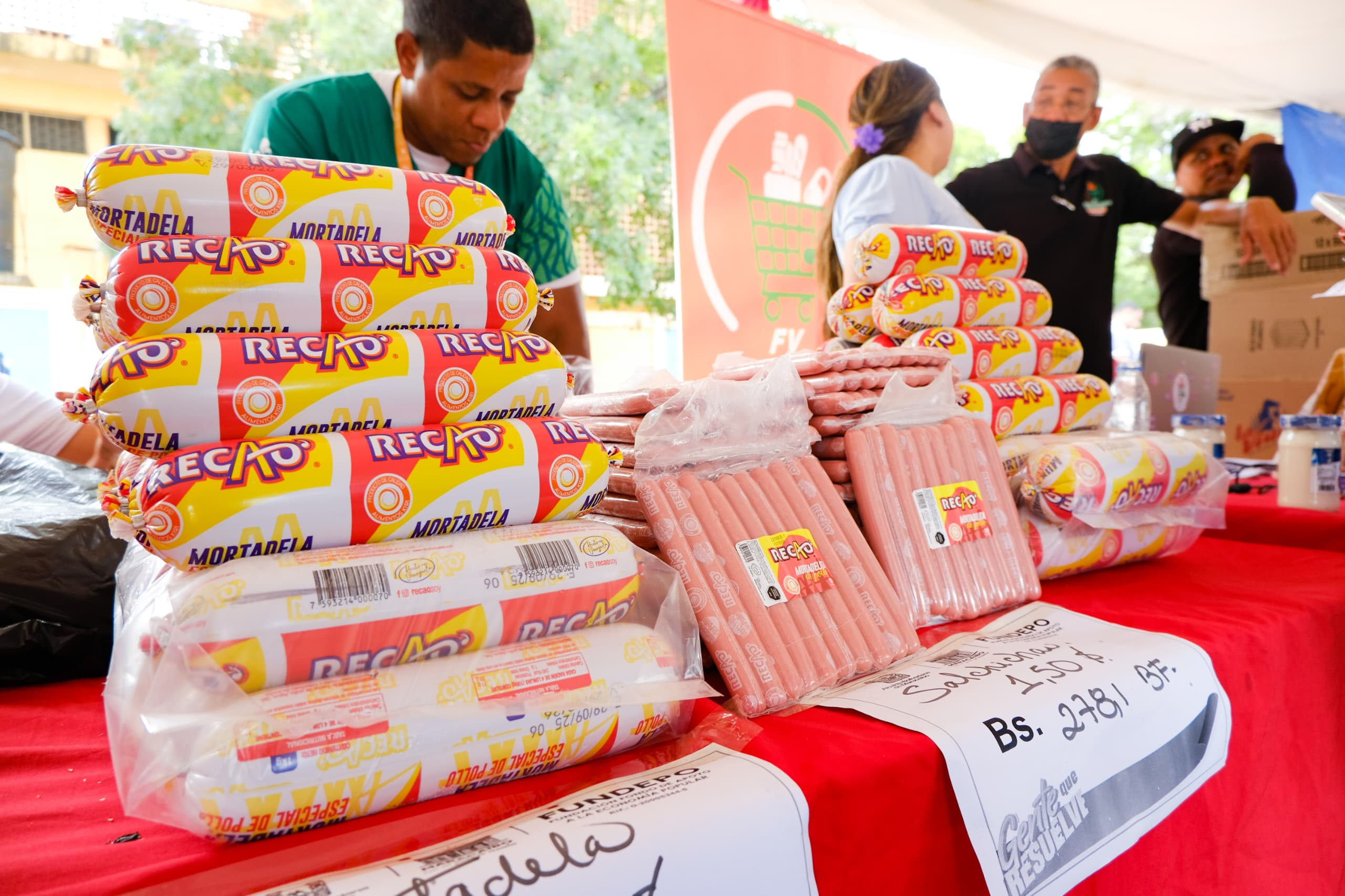 Alcaldía de Maracaibo realizará jornada de mercados populares frente al Palacio Municipal