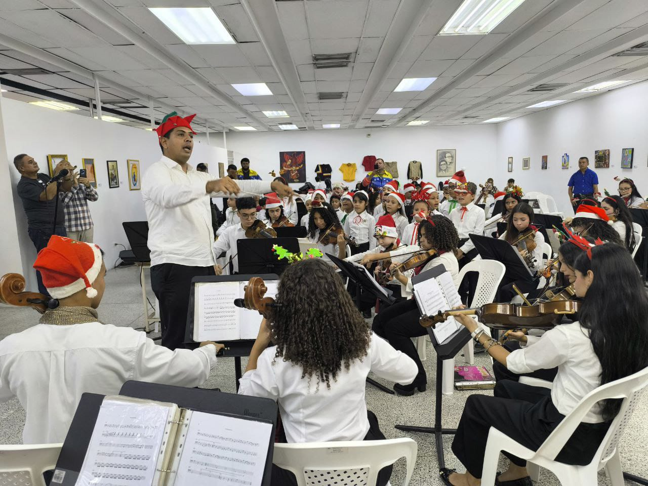 Concierto de Navidad llenó de música y alegría el Museo de Artes Gráficas Luis Chacón