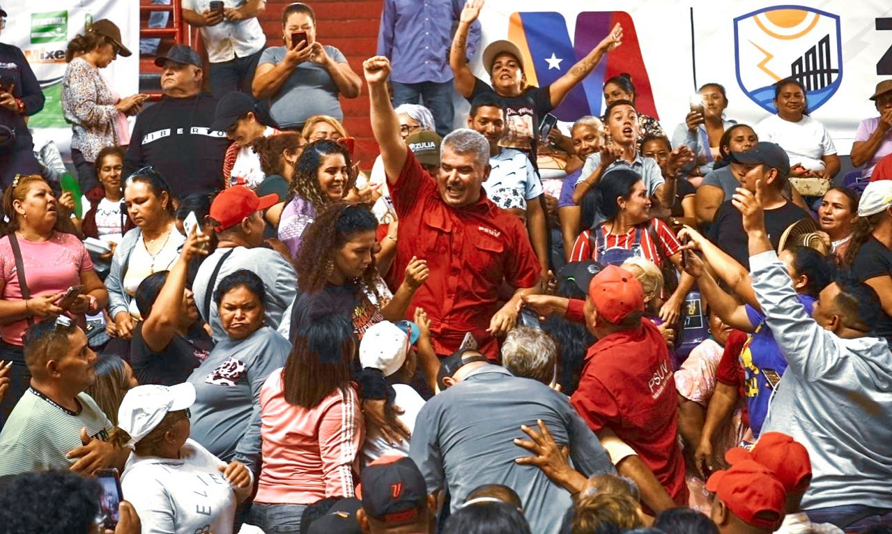 Más de 4 mil jefes de comunidad participan en reunión preparatoria para la elección de los CBBI en el Zulia