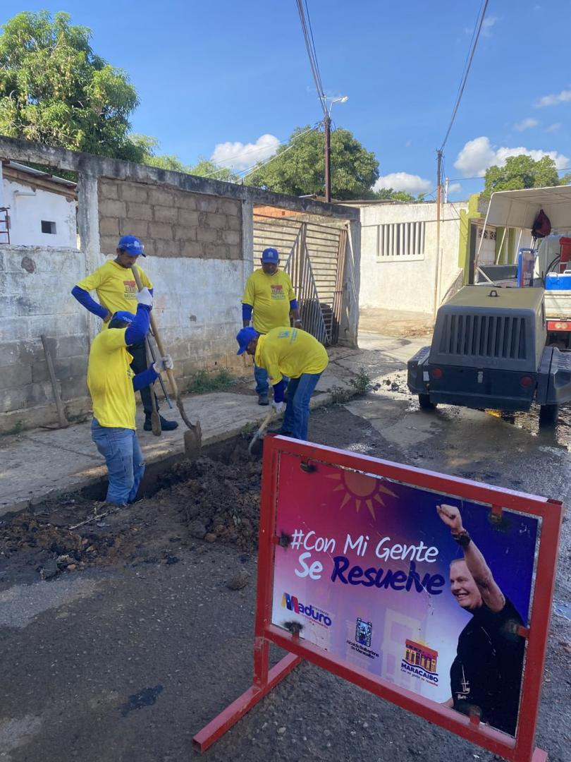 6 Años sin gas por tubería! Alcaldía de Maracaibo repone gas doméstico a 400 familias en La Chamarreta