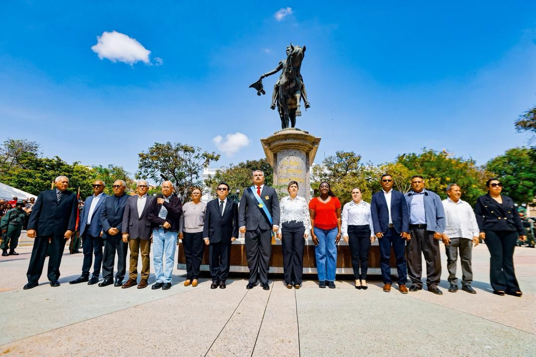Zulia honra los 195 años del pase a la inmortalidad del Libertador Simón Bolívar