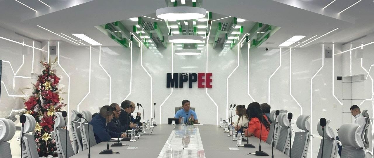 Gobierno Bolivariano y sector privado suman voluntades para fortalecer el sistema eléctrico nacional