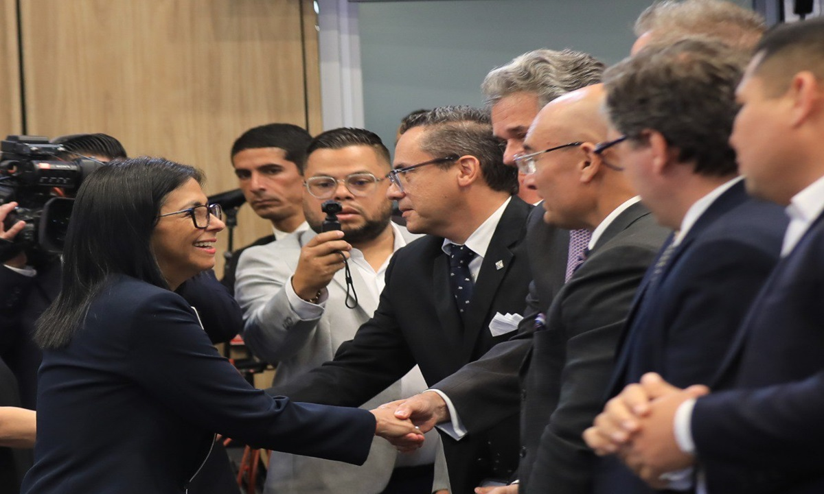 Delcy Rodríguez: Agenda de cooperación binacional entre Venezuela y EEUU debe ser de respeto mutuo