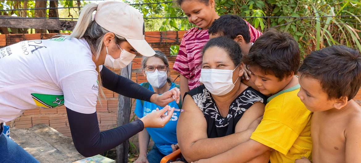 OPS pide vigilar la influenza, el COVID y otros virus respiratorios en Latinoamérica