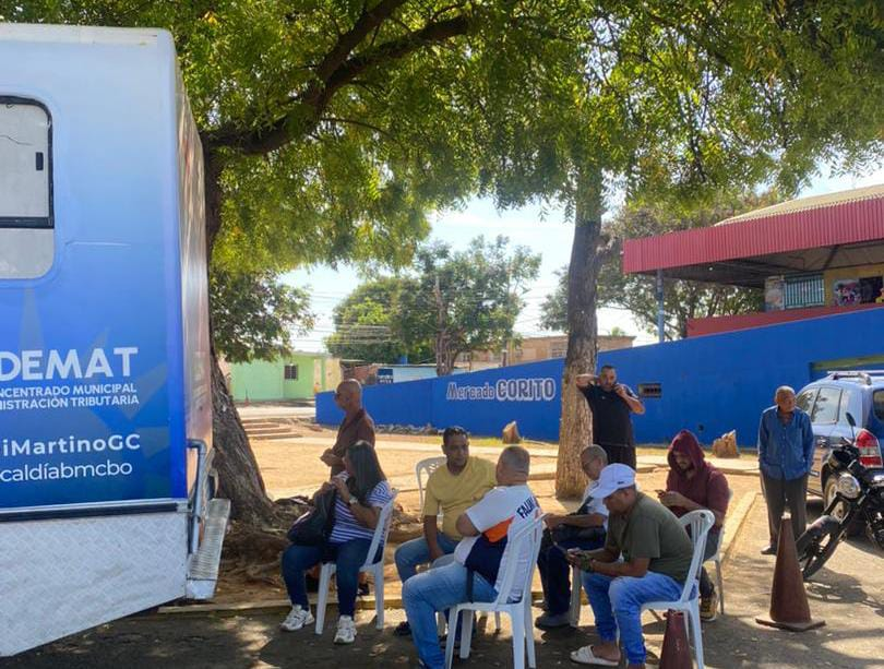 ¡En el mercado de Corito! SEDEMAT llevó servicios tributarios a la parroquia Cristo de Aranza
