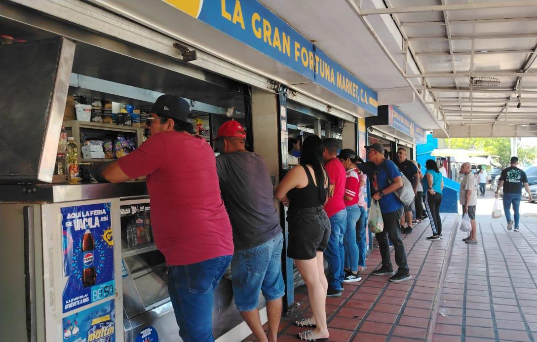 ¡Este domingo 4E! Con normalidad laboró mercado Panamericano de La Limpia