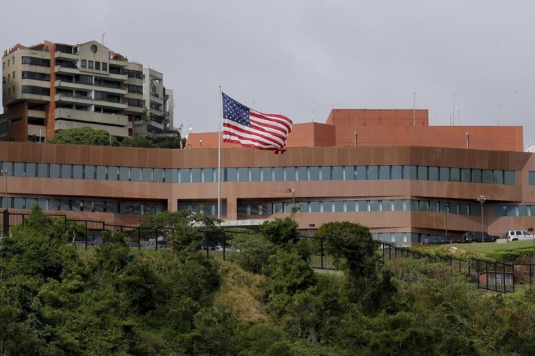 EEUU prepara reapertura de su embajada en Venezuela