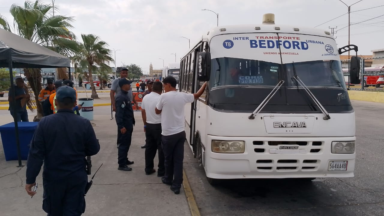 ¡En asueto de carnaval! 500 unidades activas para 39 destinos en el Terminal de Pasajeros de Maracaibo