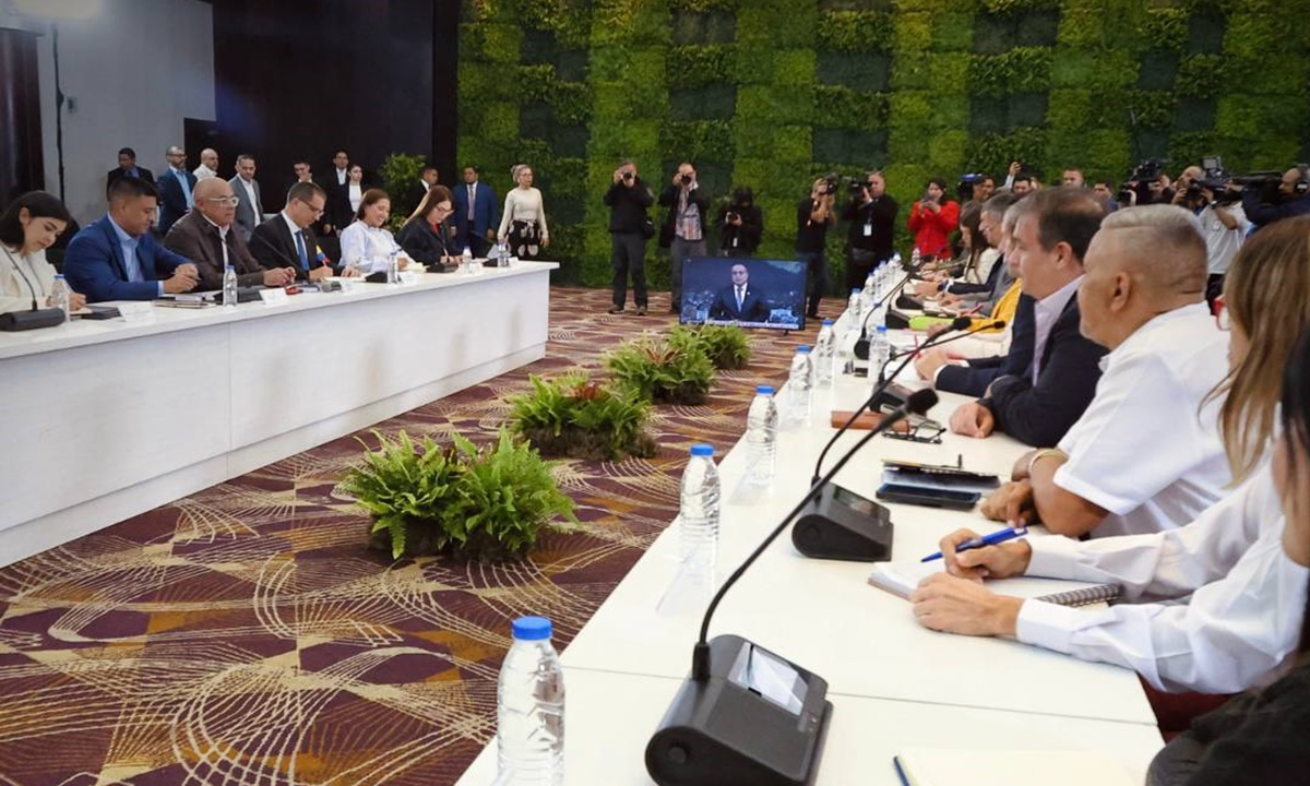 Partidos de oposición y Polo Patriótico acuerdan agenda para avanzar en el diálogo nacional