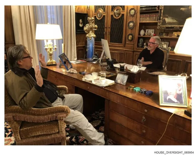 “Derribaremos a Francisco”: Revelan una conspiración vaticana de Epstein y Steve Bannon