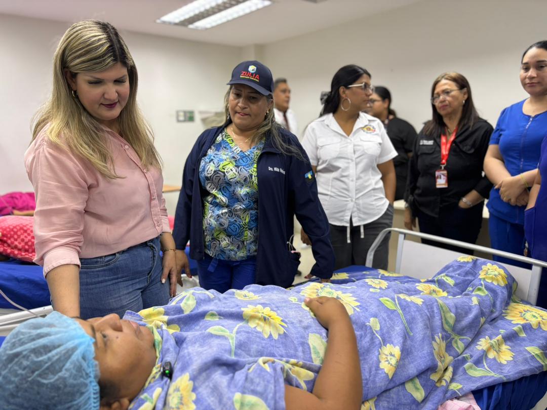 Primera Dama Roselyn López de Caldera encabeza jornada ginecológica en el marco del Día Internacional de la Mujer