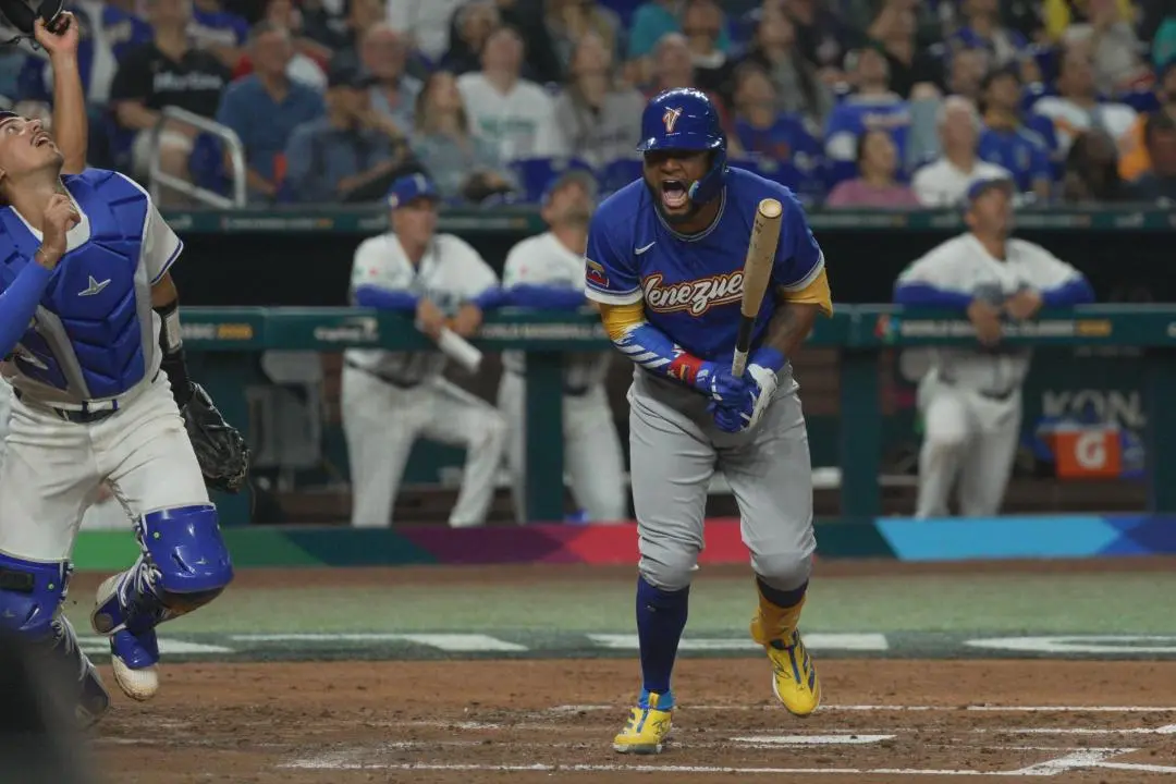 Venezuela derrota a Italia y se cita con EEUU en la final del Clásico Mundial