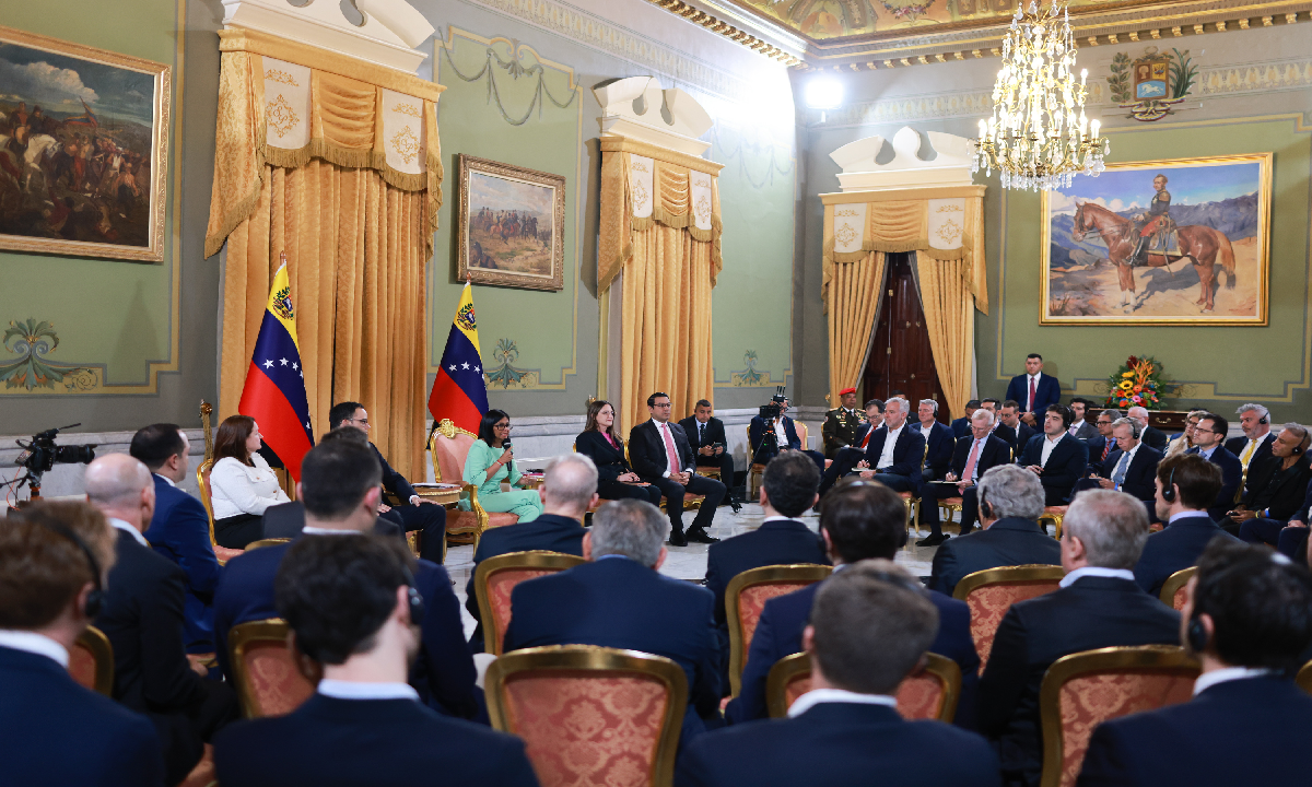 Delegación venezolana viajará a Washington para formalizar relaciones