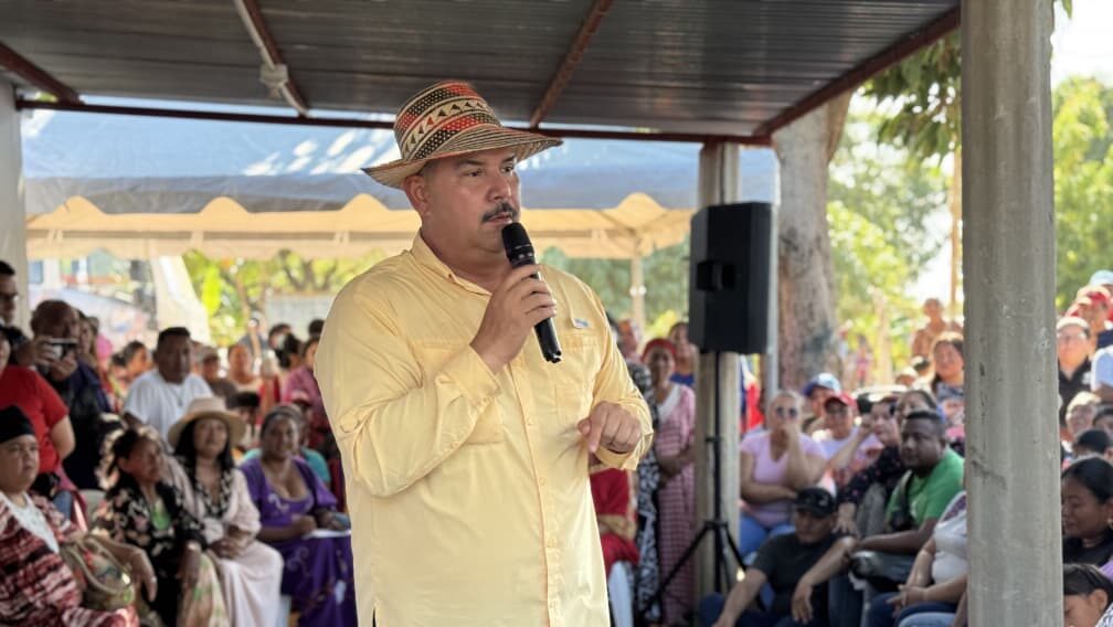 Gobernación del Zulia impulsa nueva gobernanza territorial con una asamblea y dotación a tres comunas