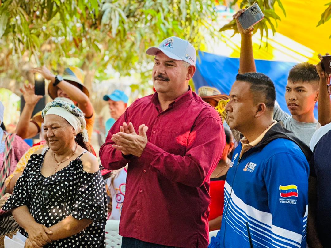 Ministro Prado y gobernador Caldera impulsan Plan de la Economía Comunal desde Comuna Agroproductiva