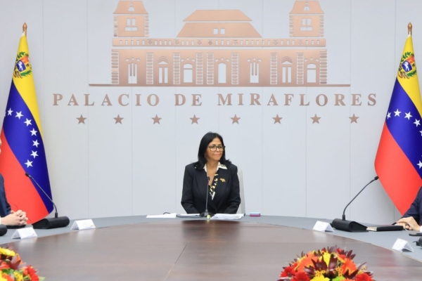Delcy Rodríguez: licencias de la OFAC no dan seguridad jurídica por lo que deben cesar las sanciones