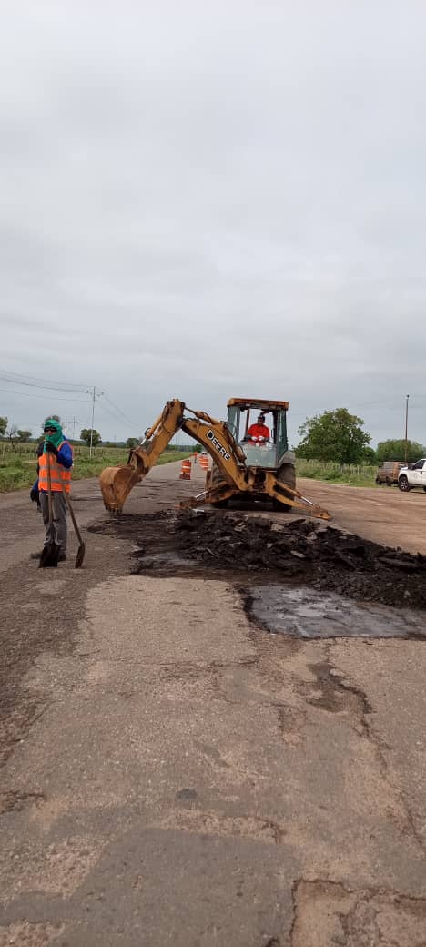 Cumpliendo su palabra Gobernación del Zulia Inicia trabajos de asfaltados en el Km 104 en Machiques