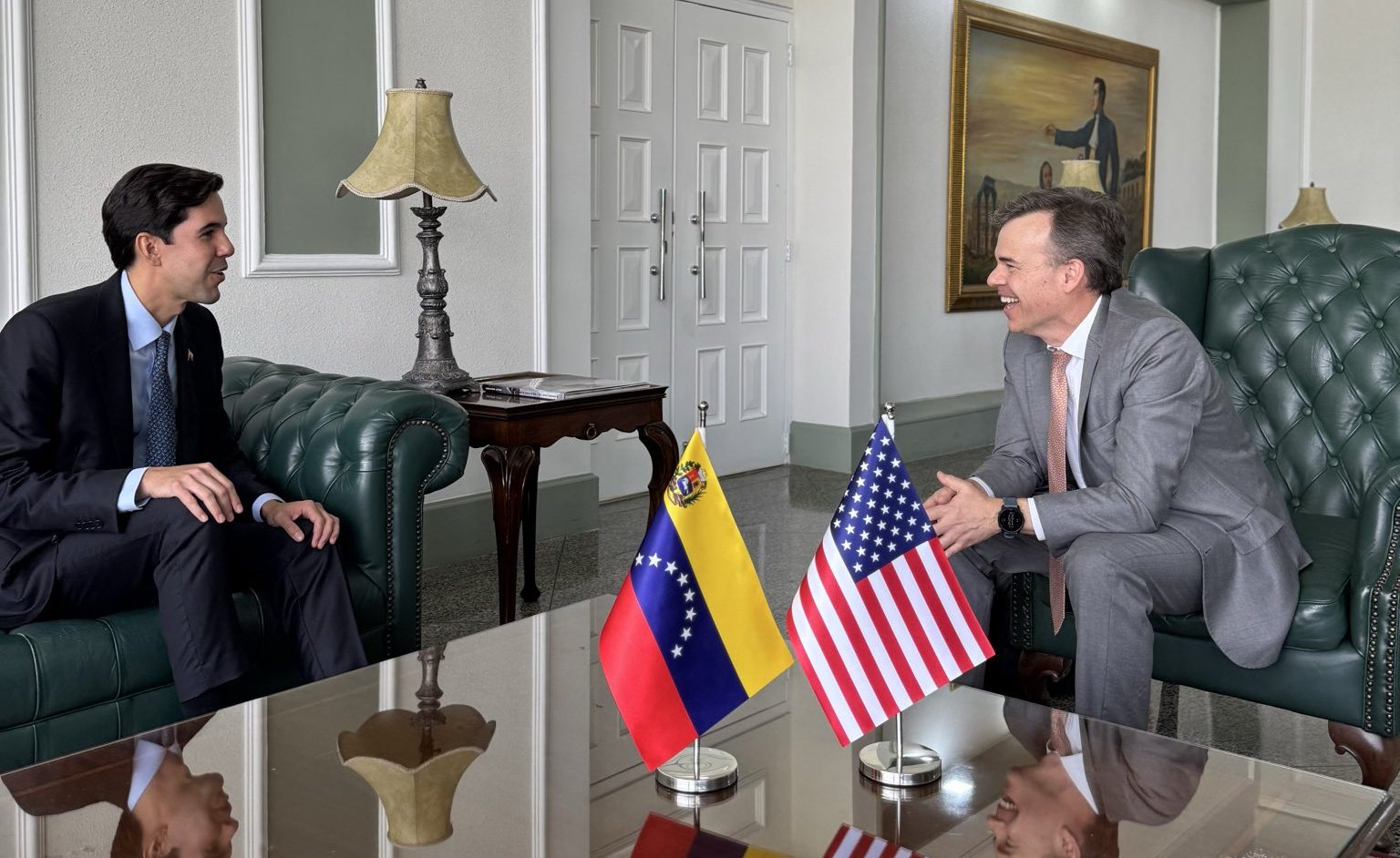 ¡Encargado de negocios de EEUU! John Barrett ofrece balance positivo tras cinco días en Venezuela