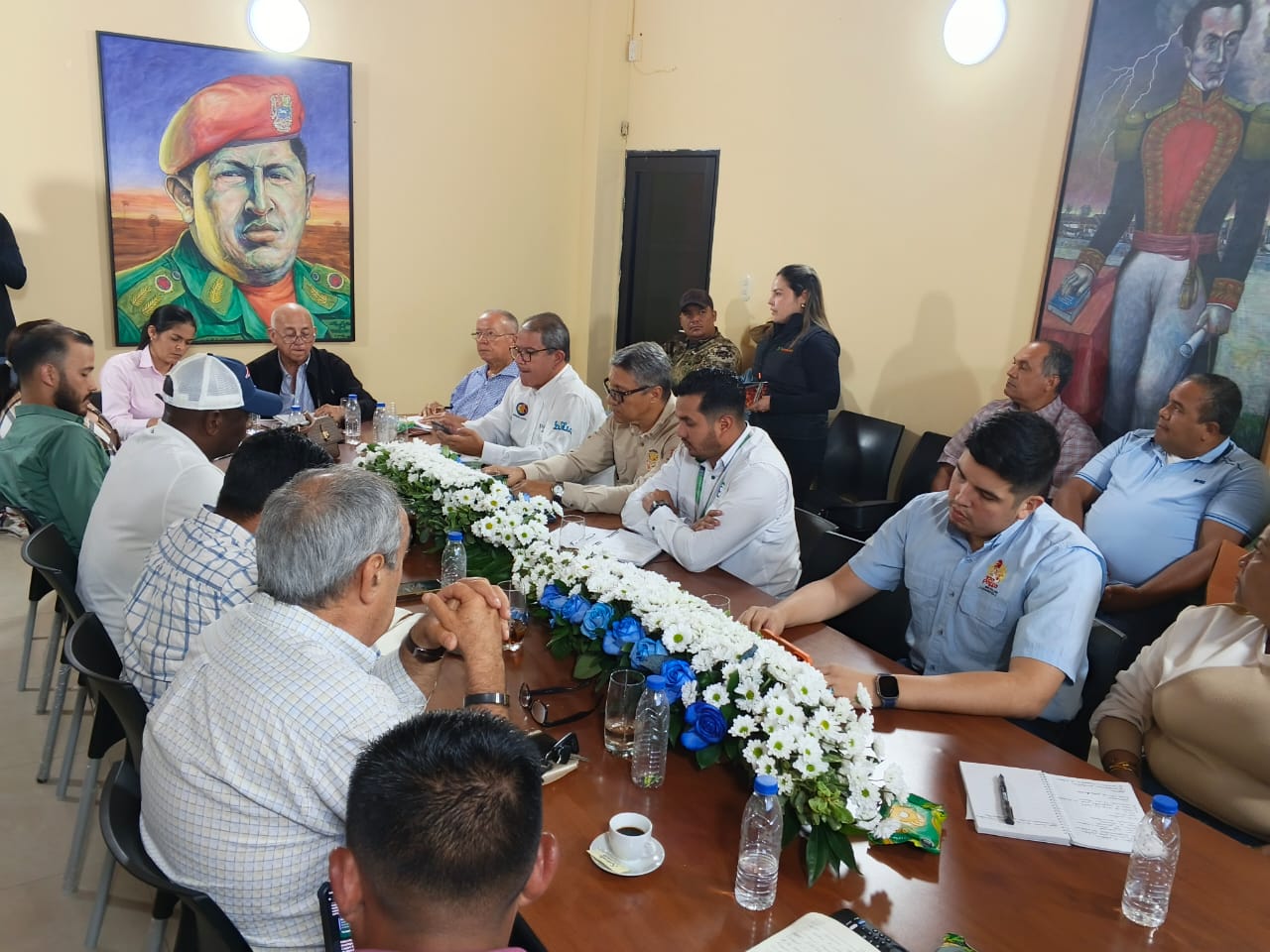 Gobernación impulsa la producción regional con mesas de trabajo 