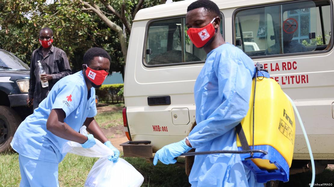 ¡Países limítrofes con RDC están en riesgo! OMS: epidemia de ébola es «extremadamente grave»