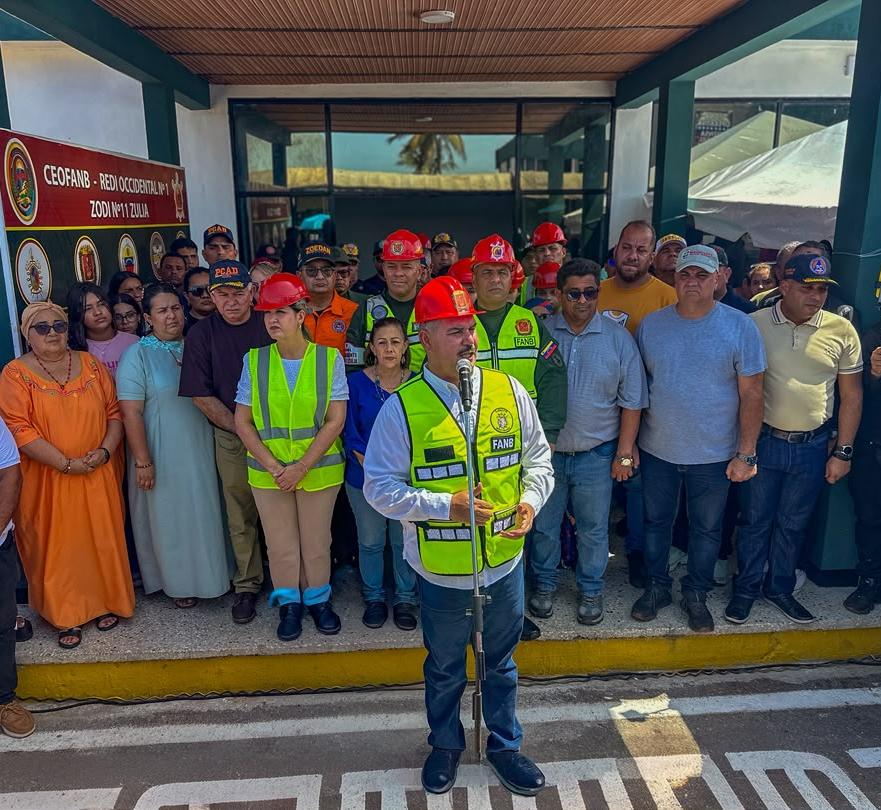 Gobernador Luis Caldera encabeza despliegue de envío de insumos y alimentos para afectados en Caracas, La Guaira y otras zonas del país