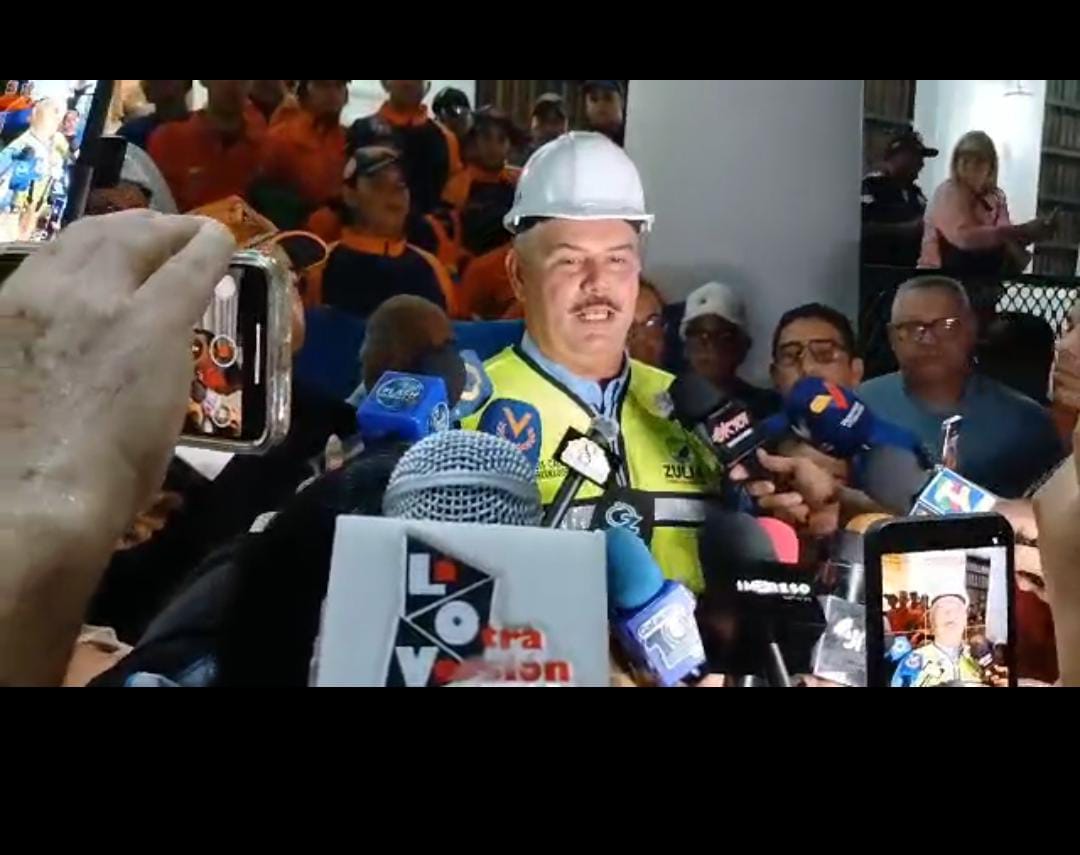 Gobernación envía a La Guaira primera brigada con 90 profesionales entre ingenieros, arquitectos y geólogos