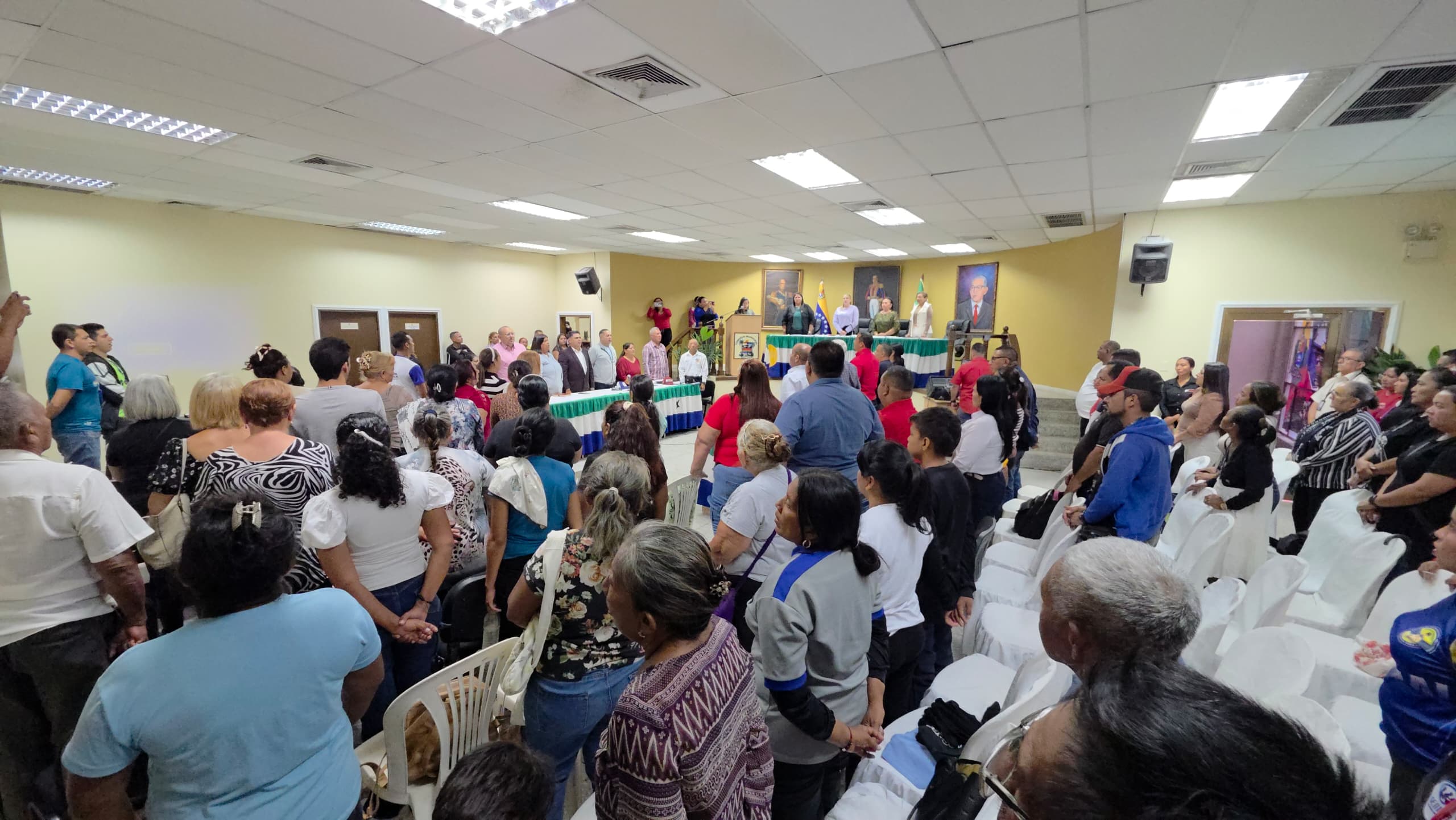 En Mara realizan consulta del anteproyecto de Ley de Transferencia de Gestión y Administración de Bienes y Recursos al Poder Popular